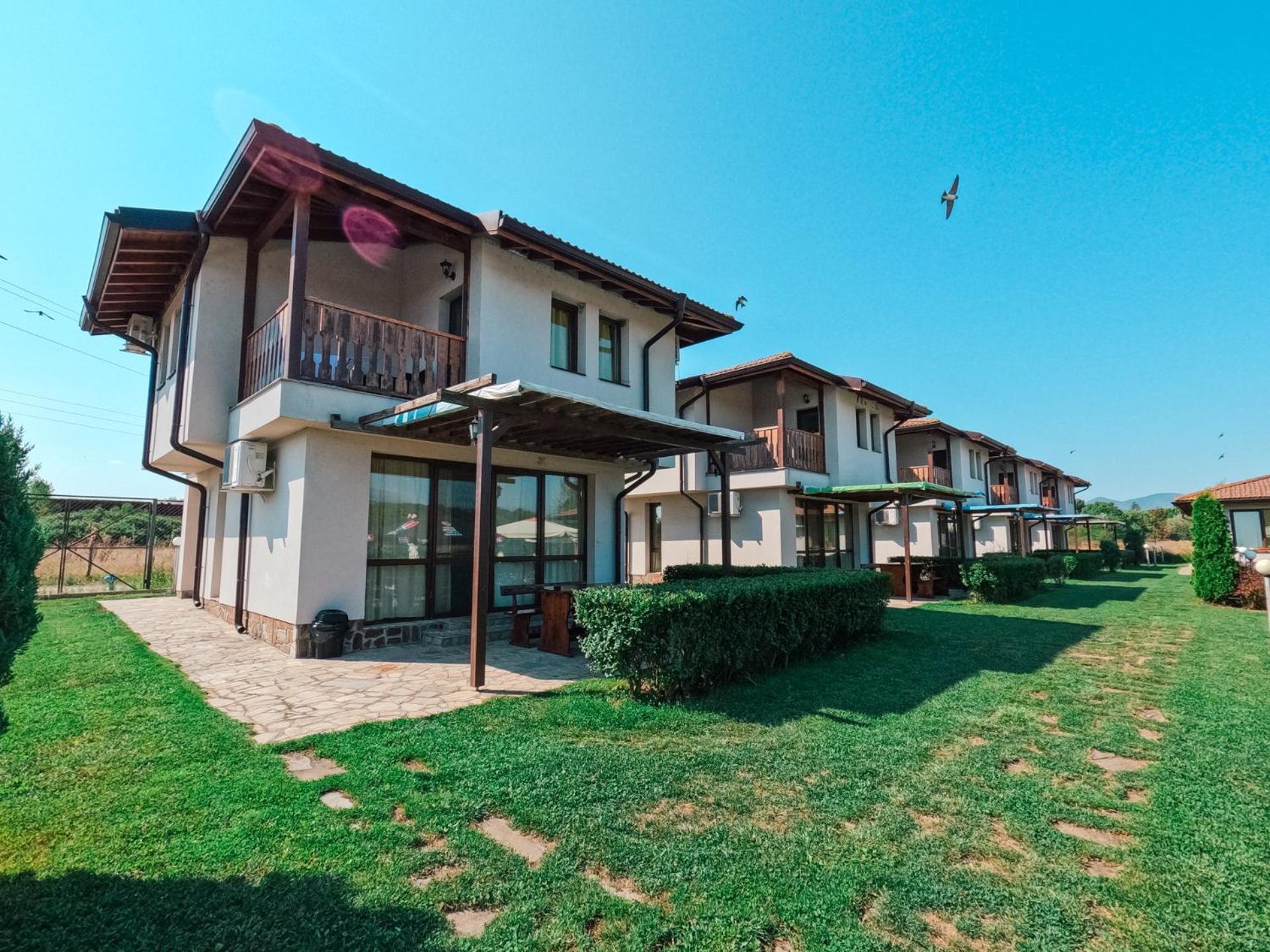 Bendida Village Pavel Banya Extérieur photo